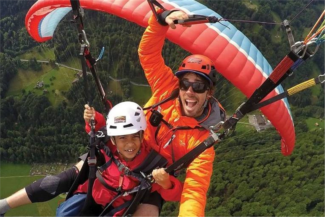 Bigbox - Volá en Parapente